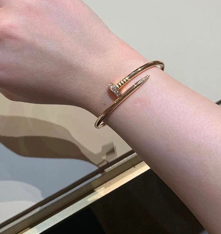 Luxury Nail Gold Bracelet