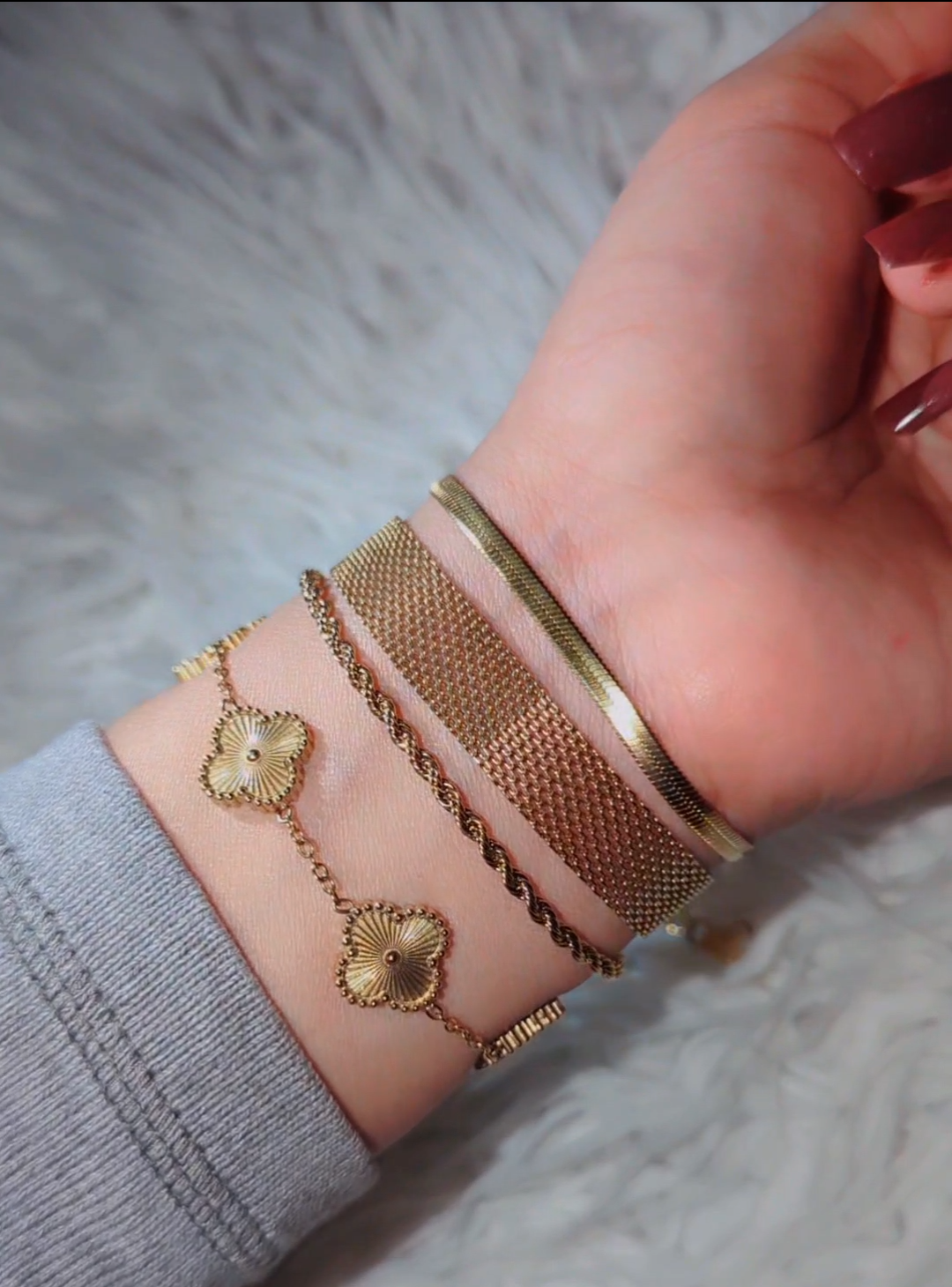 Gold Sunburst Clover 4-Piece Layered Set