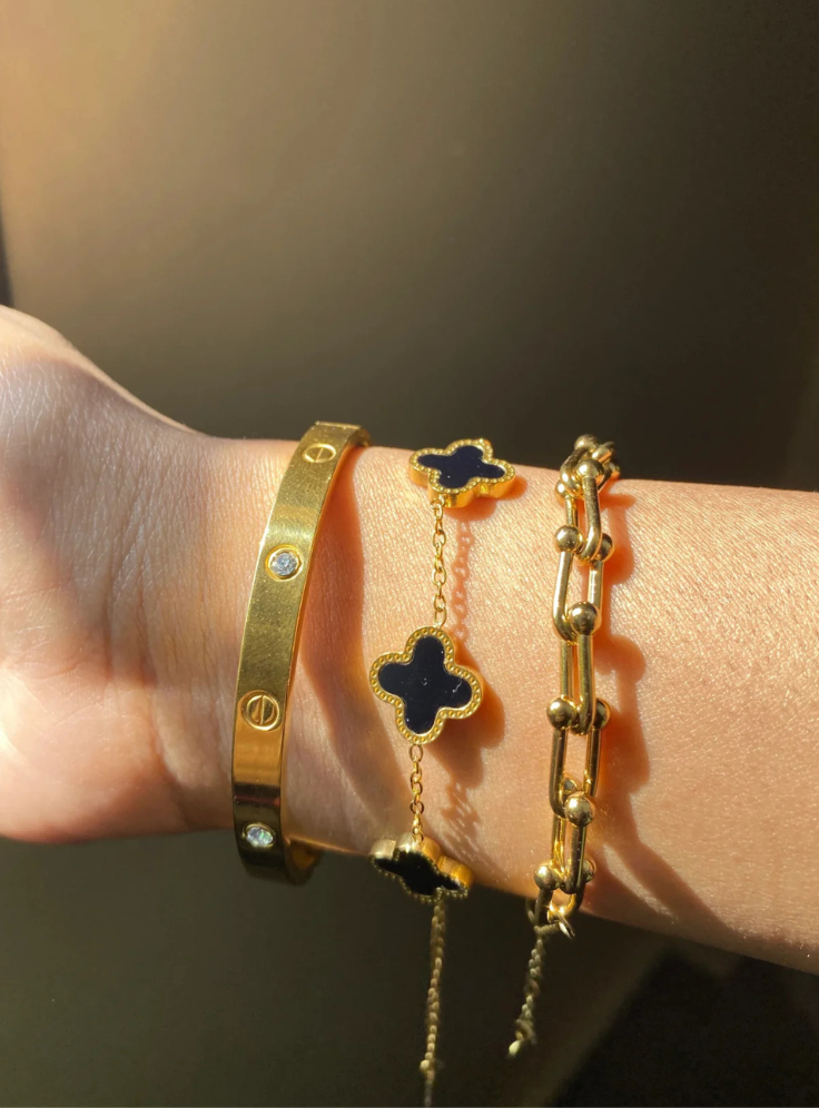 ✨ Elegant Black Clover 3-Piece Bracelet Set
