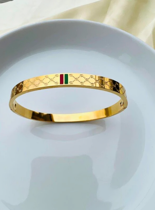 Luxury Gold Signature Bangle Bracelet
