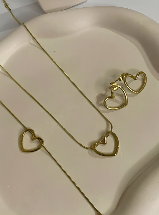 The Sculptural Heart Jewellery Set