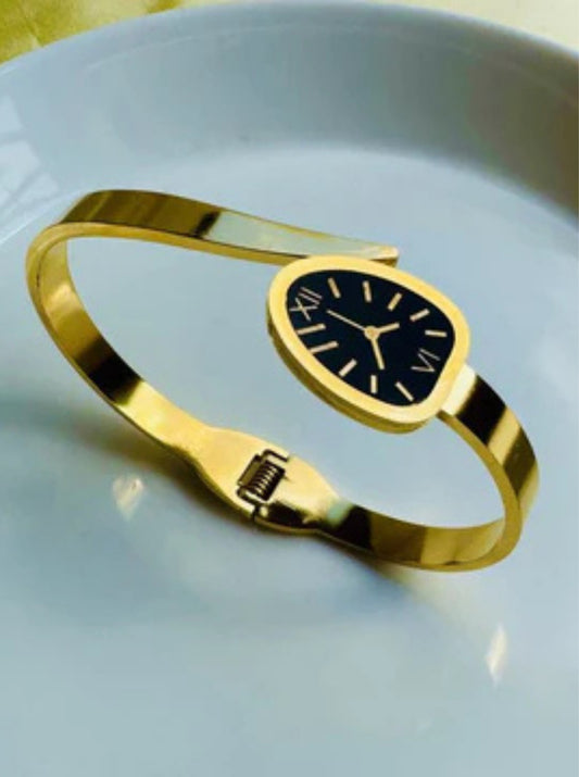 Luxury Gold & Black Roman Dial Bracelet  Fake Watch