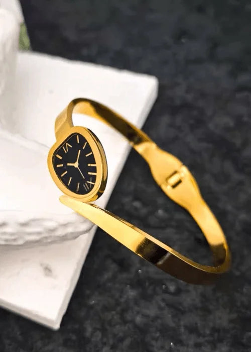 Luxury Gold & Black Roman Dial Bracelet  Fake Watch