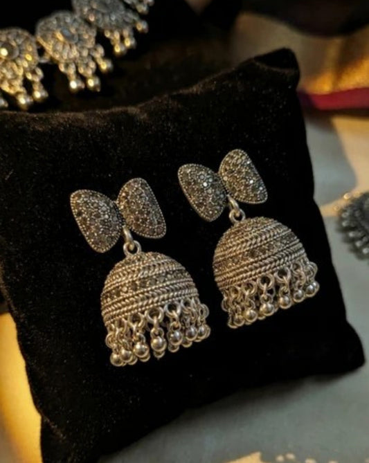Silver Bow-Tie Jhumkas – Bold Statement