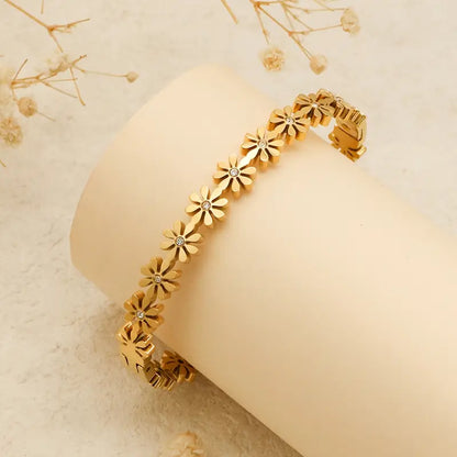Elegant Gold Daisy Chain Hinged Bangle