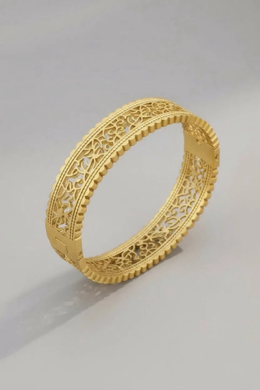 Golden Vintage Filigree Cutout Bangle