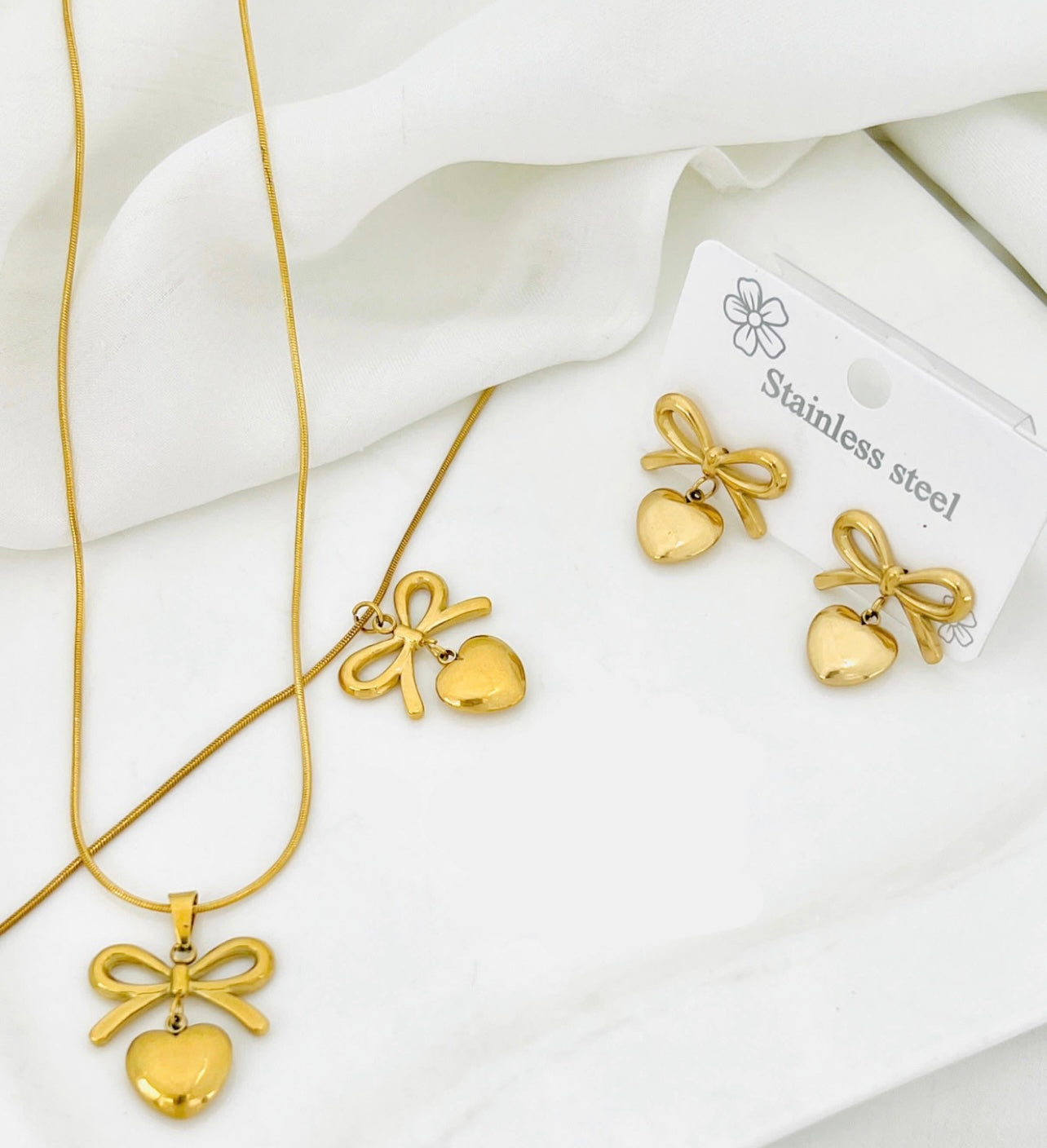 Premium Stainless Steel Gold Bow & Heart Jewelry Set