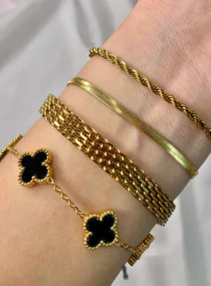 Gold Luxe 4-Piece Bracelet Stack
