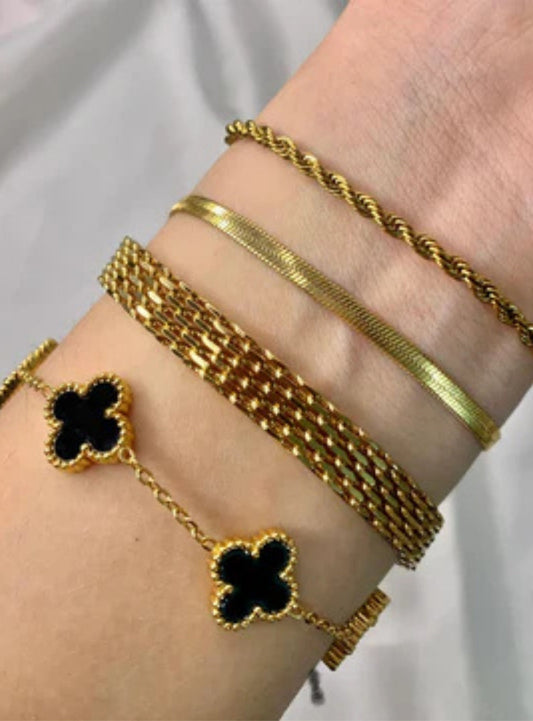 Gold Luxe 4-Piece Bracelet Stack