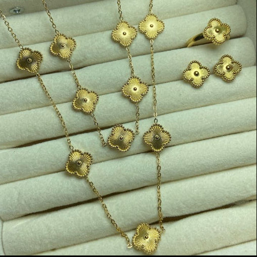 Eternal Bloom Clover Jewelry Set - Premium Gold Finish