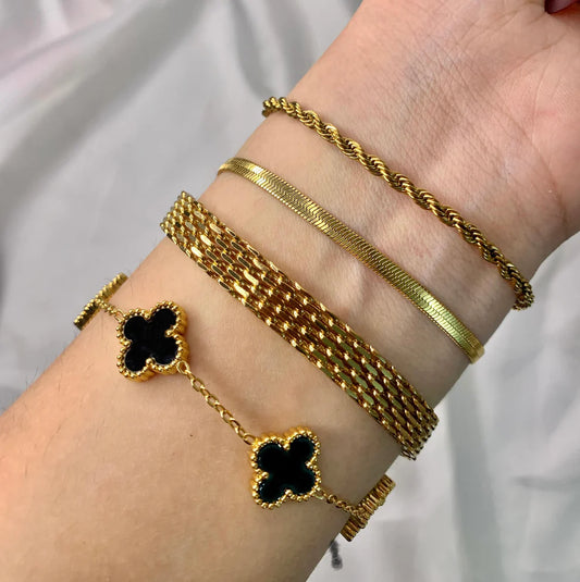 Gold Luxe 4-Piece Bracelet Stack