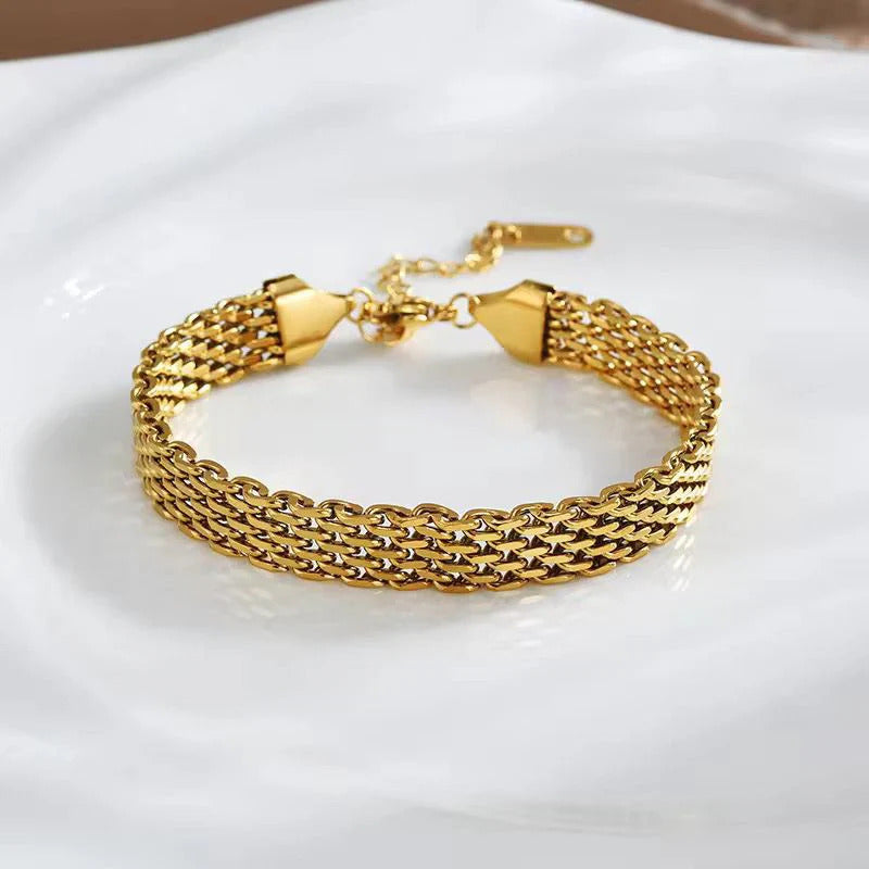Classic Gold Chain Bracelet