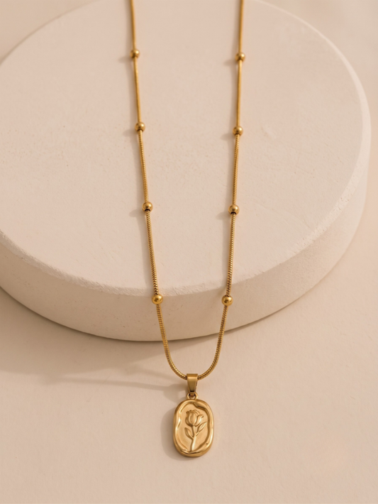 Vintage Oval Tulip Medallion Pendant Necklace
