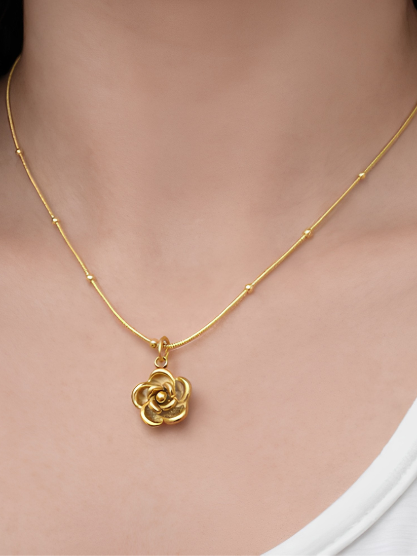 Elegance Floral Rose Pendant Necklace