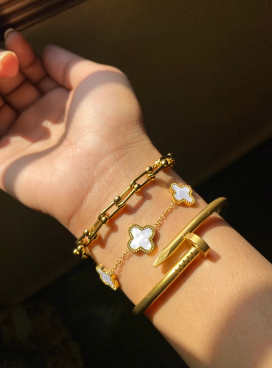 ✨ Elegant Black Clover 3-Piece Bracelet Set