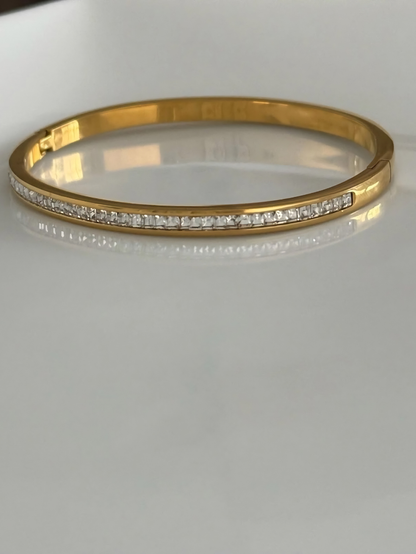 Classic Gold & Channel-Set Zirconia Oval Bangle