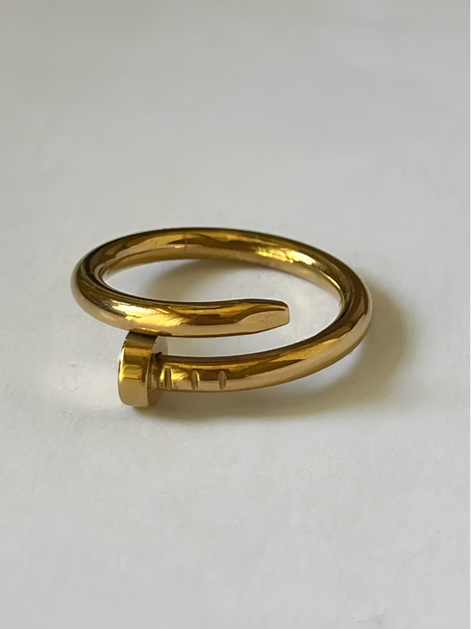 Nail Ring