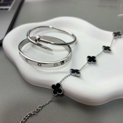 Midnight Clover Luxury Bracelet Set