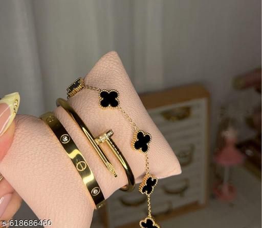 Cartier , Nail & Clover Bangle ( Set of 3 )